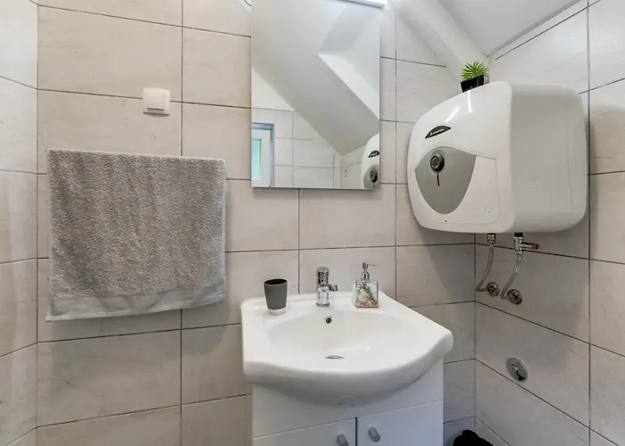 House With A Parking Space Fuzine, Gorski Kotar - 20518 Holiday home