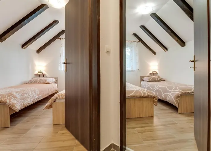 House With A Parking Space Fuzine, Gorski Kotar - 20518 *